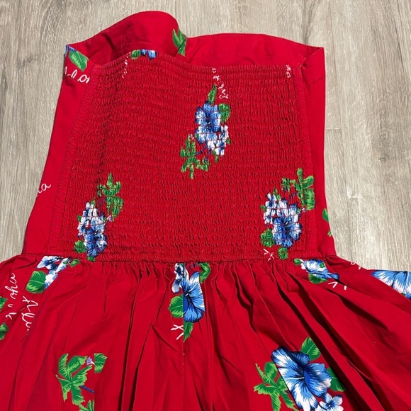 Hollister Red Backless Dress with Blue Floral Print - Picture 2 of 3